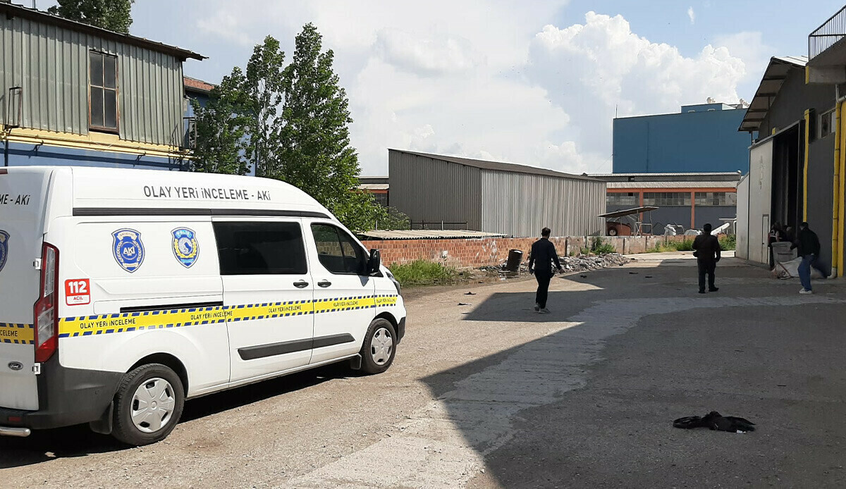 Çorum'daki döküm fabrikasında patlama! 2'si ağır 6 işçi yaralı Çorum'daki döküm fabrikasında patlama! 2'si ağır 6 işçi yaralı