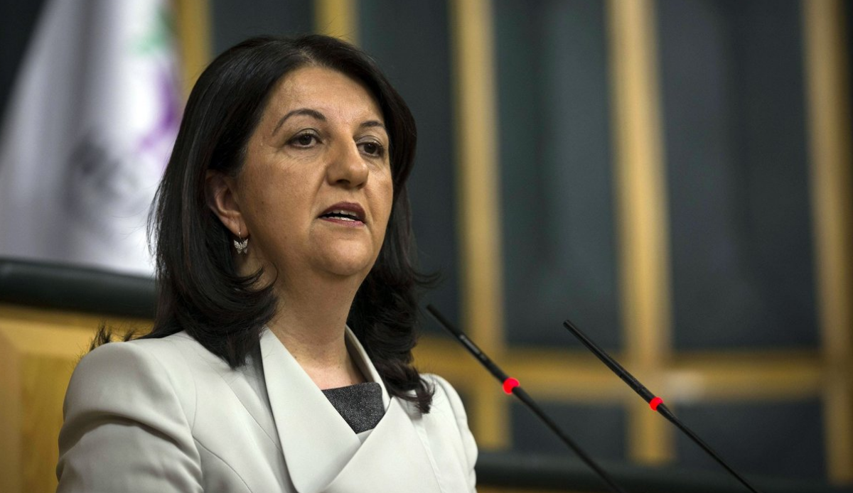 Pervin Buldan seçimlerde kimi destekliyor? Pervin Buldan kaç yaşında mesleği ne?