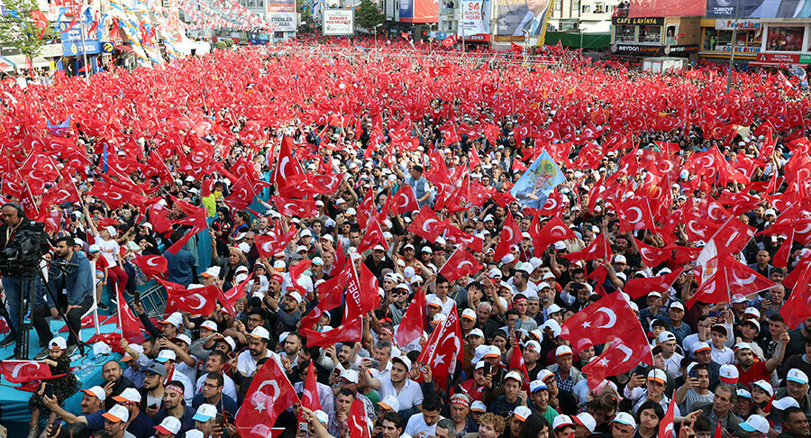 Erdoğan'dan İmamoğlu'na sert tepki: 'Pazarcıyla kavga edilir mi? Böyle siyaset olmaz' Erdoğan'dan İmamoğlu'na sert tepki: 'Pazarcıyla kavga edilir mi? Böyle siyaset olmaz'
