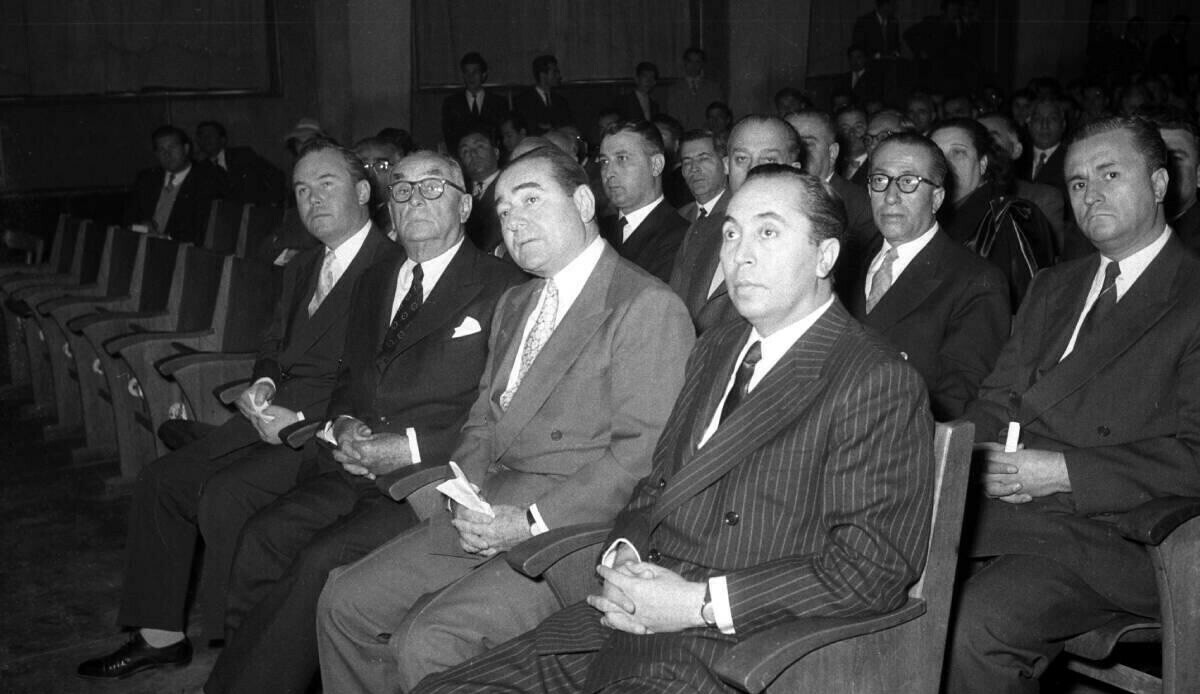 Demokrasi tarihine kara leke: 1960 darbesinin üzerinden 63 yıl geçti 