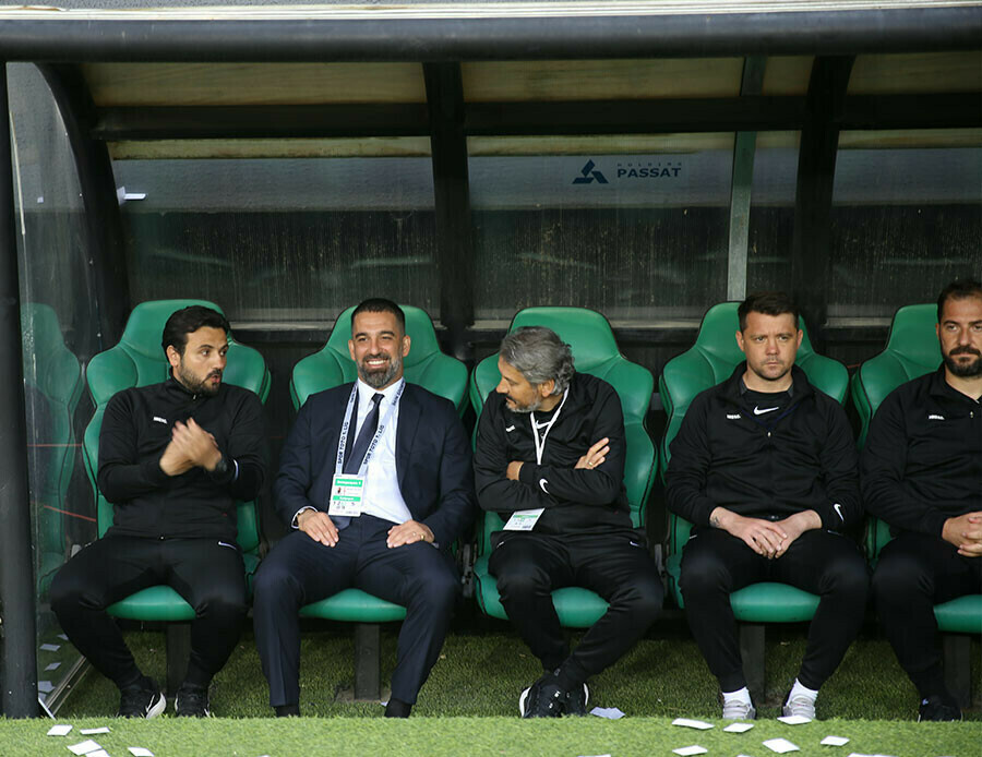 Arda Turan'dan Başakşehir ve Fatih Terim itirafı! Aklındaki planı örnek vererek açıkladı Arda Turan'dan Başakşehir ve Fatih Terim itirafı! Aklındaki planı örnek vererek açıkladı