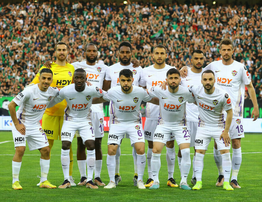 Arda Turan'dan Başakşehir ve Fatih Terim itirafı! Aklındaki planı örnek vererek açıkladı Arda Turan'dan Başakşehir ve Fatih Terim itirafı! Aklındaki planı örnek vererek açıkladı