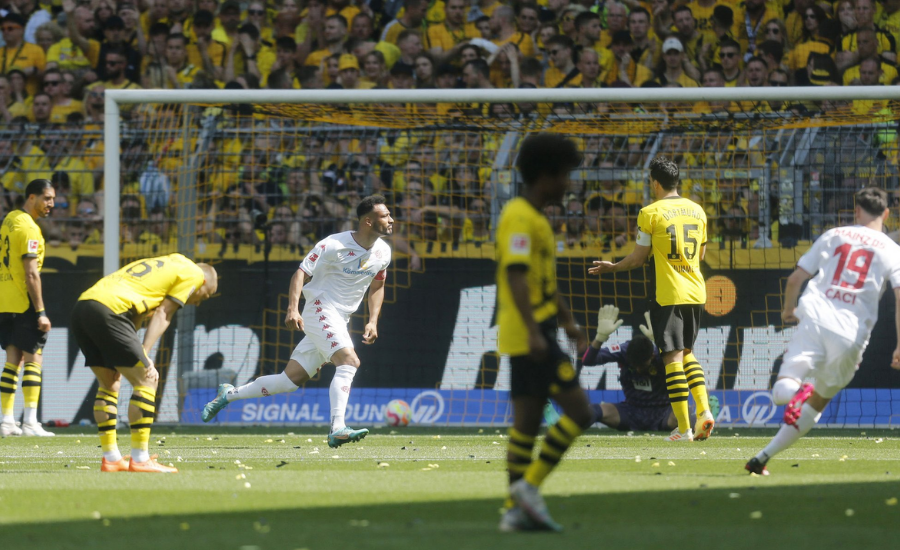 Şampiyonluk geldi gitti, Sarı Duvar yıkıldı! Bundesliga'da şampiyon yine Bayern Münih