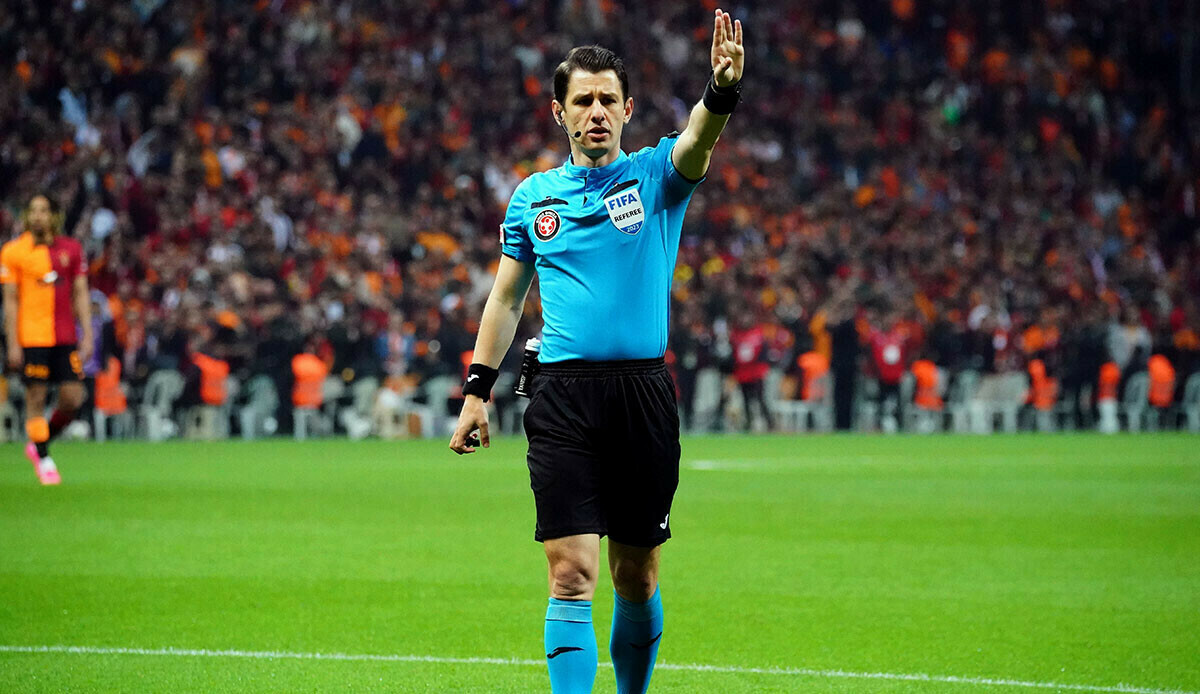 FIFA'dan Halil Umut Meler'e görev! U-20 Dünya Kupası'nda düdük çalacak FIFA'dan Halil Umut Meler'e görev! U-20 Dünya Kupası'nda düdük çalacak