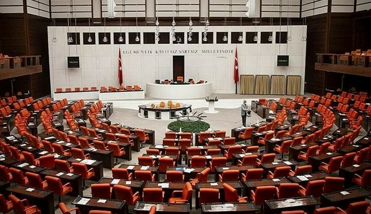 Meclis yemin için YSK’yı bekliyor Meclis yemin için YSK’yı bekliyor