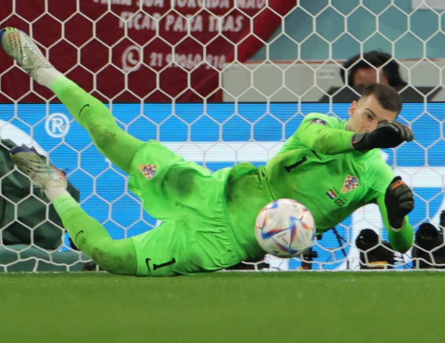 Fenerbahçe dünya yıldızlarını İstanbul'a getiriyor! Ali Koç 5 transfer için kasayı hazırladı