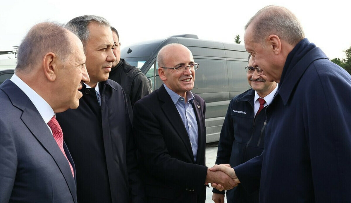 Mehmet Şimşek'ten Erdoğan'a tebrik mesajı Mehmet Şimşek'ten Erdoğan'a tebrik mesajı