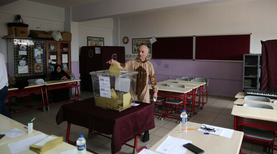 Siyaset geyiklerine son noktayı koydu! Görenler şaştı kaldı