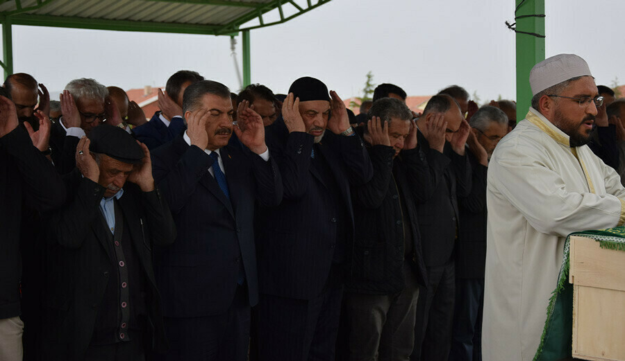 Sağlık Bakanı Fahrettin Koca'nın acı günü