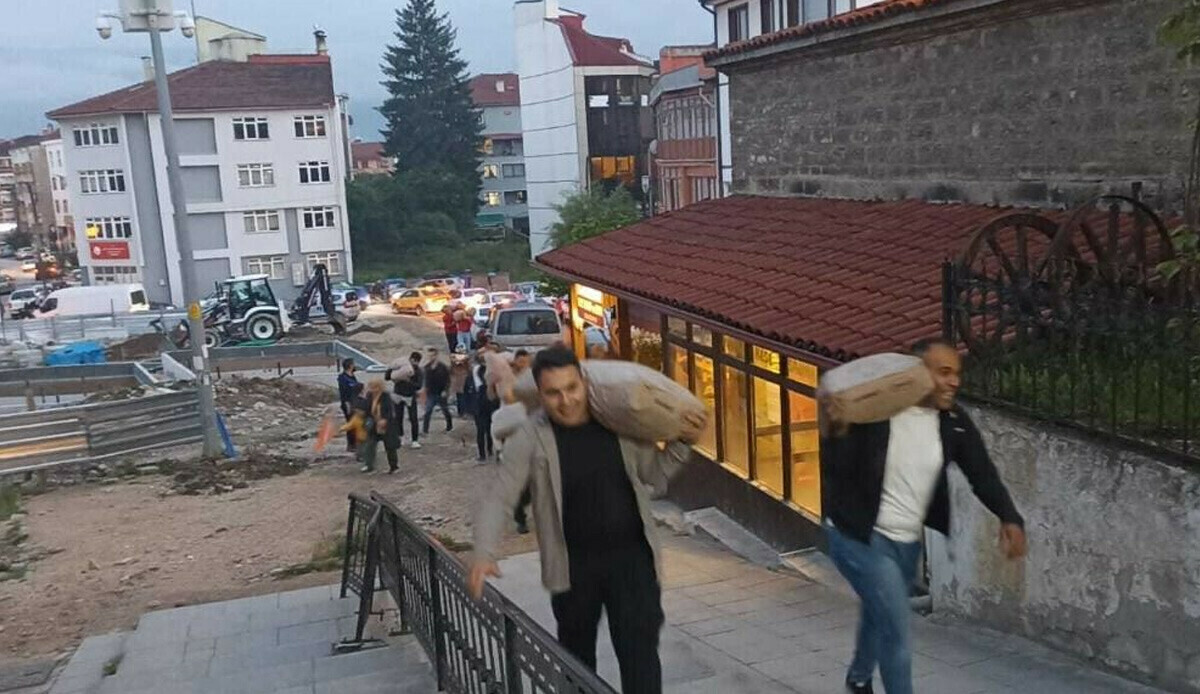 ‘Erdoğan kazanırsa heykelini yaptıracağım’ demişti! Tanju Özcan’a 10 torba çimento