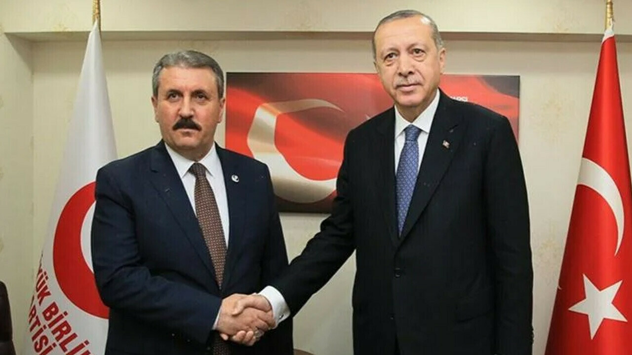Destici’den &#039;yeni kabinede yer alacak mısınız&#039; sorusuna cevap: Teklif gelirse…