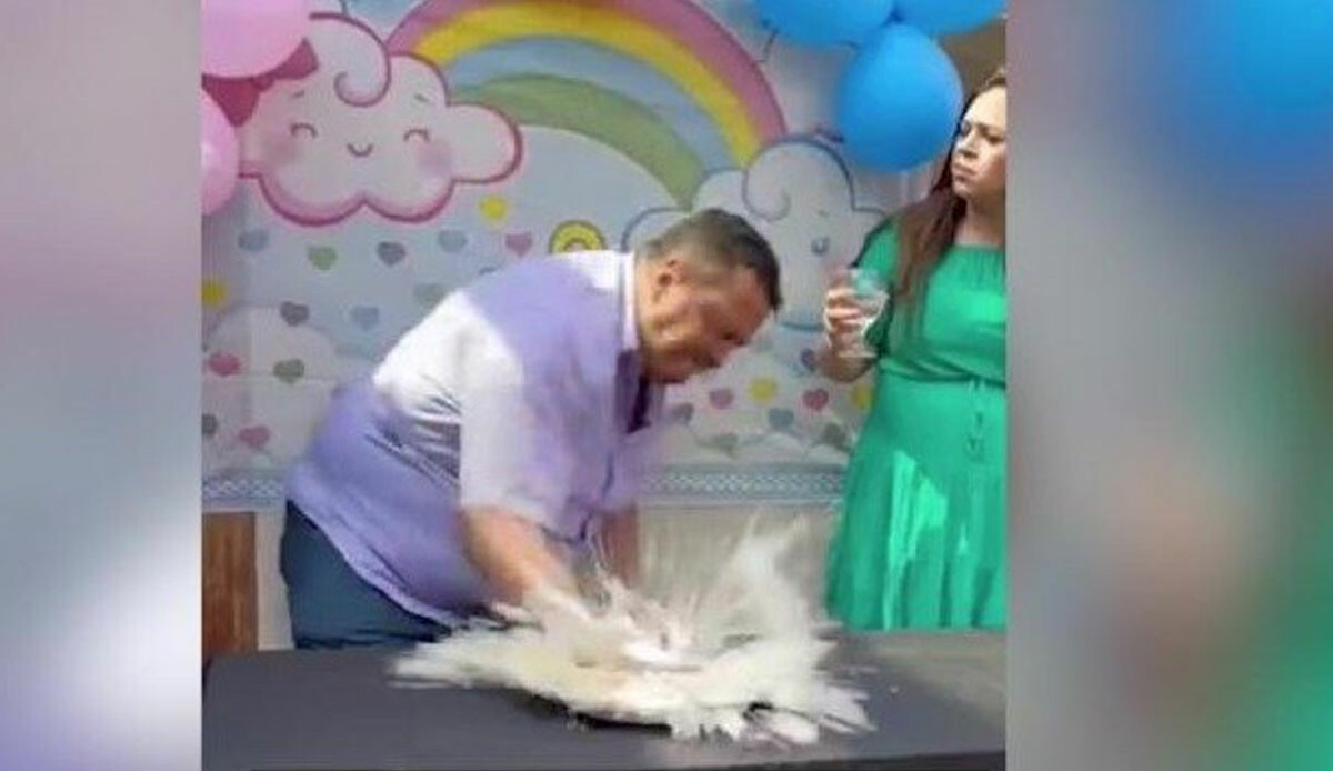 Bebeğinin cinsiyetini beğenmedi, partiyi birbirine kattı