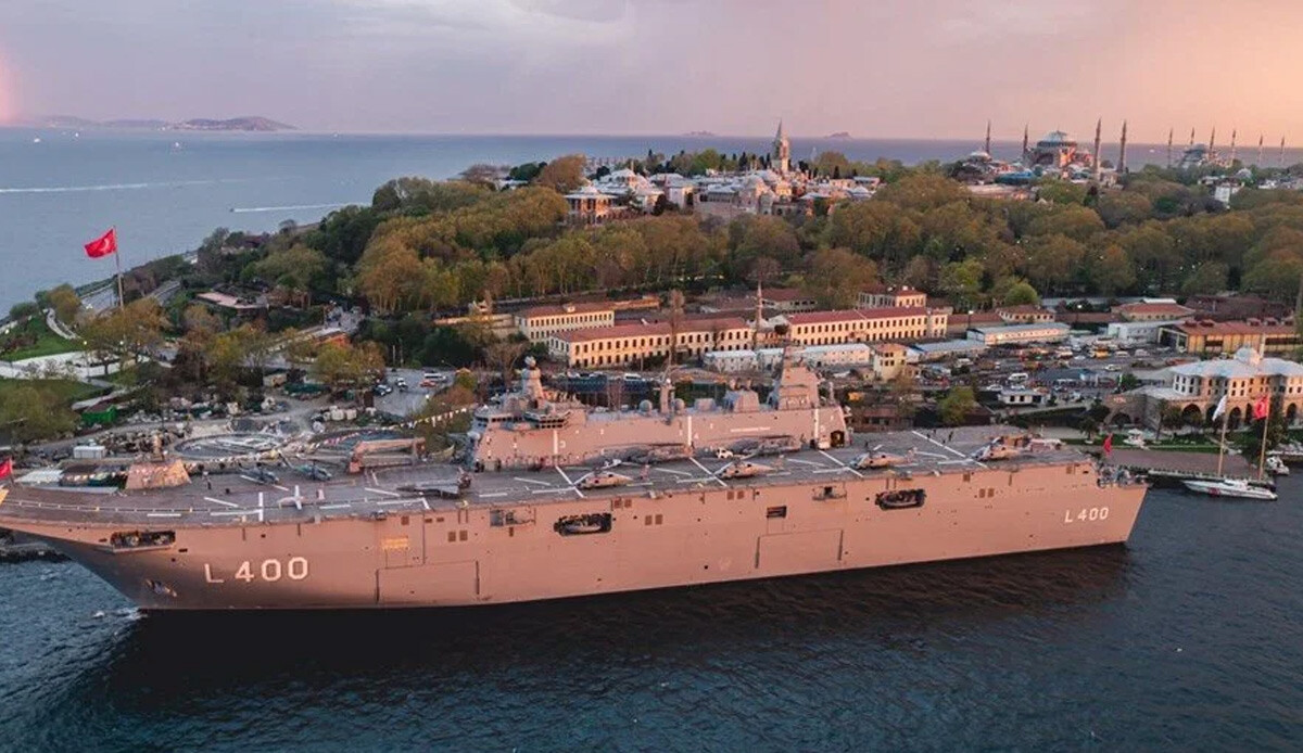 TCG Anadolu, İstanbul ve İzmir'deki limanlarda 400 bin vatandaşla buluştu TCG Anadolu, İstanbul ve İzmir'deki limanlarda 400 bin vatandaşla buluştu