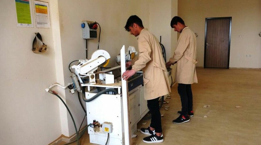 Fabrika değil okul…. Öğrenirken kazanıyorlar: 6 ayda 4 milyon 500 bin lira ciro yaptılar!