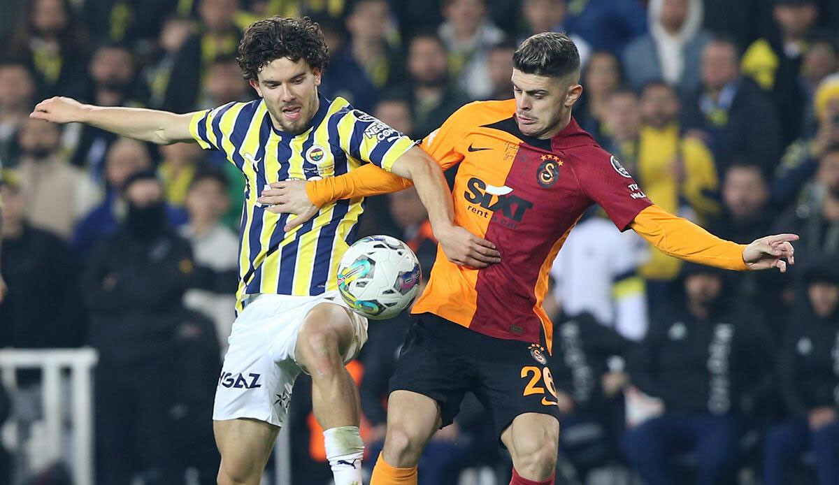 Son dakika: Derbinin hakemi belli oldu! Galatasaray - Fenerbahçe maçına sürpriz isim Son dakika: Derbinin hakemi belli oldu! Galatasaray - Fenerbahçe maçına sürpriz isim