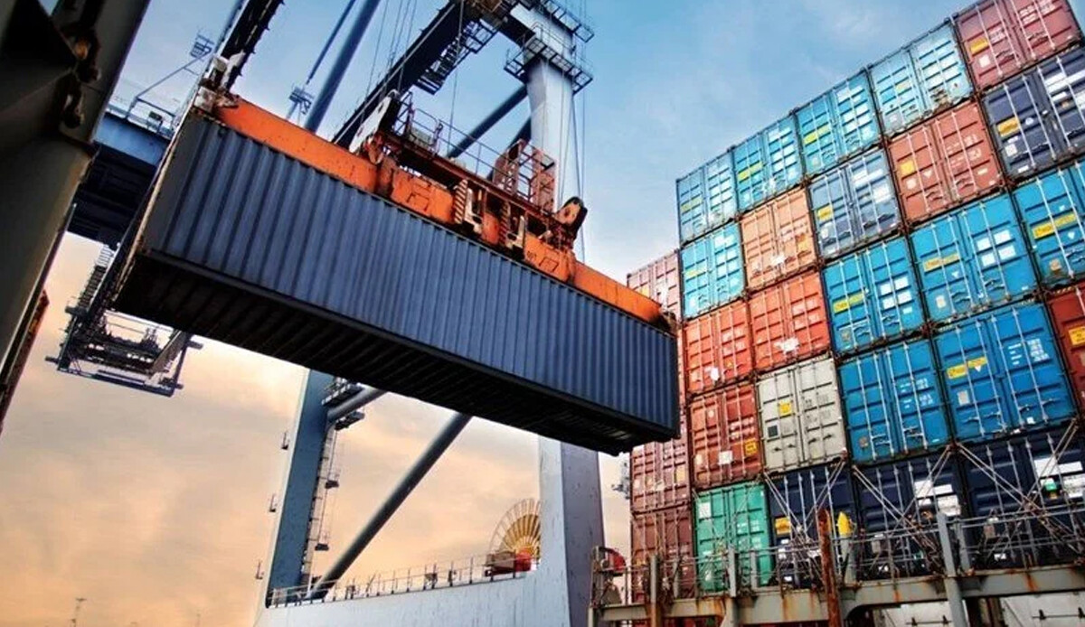 Ticaret Bakanı Muş ihracat verilerini açıkladı: Mayıs ayında tüm zamanların rekoru kırıldı Ticaret Bakanı Muş ihracat verilerini açıkladı: Mayıs ayında tüm zamanların rekoru kırıldı