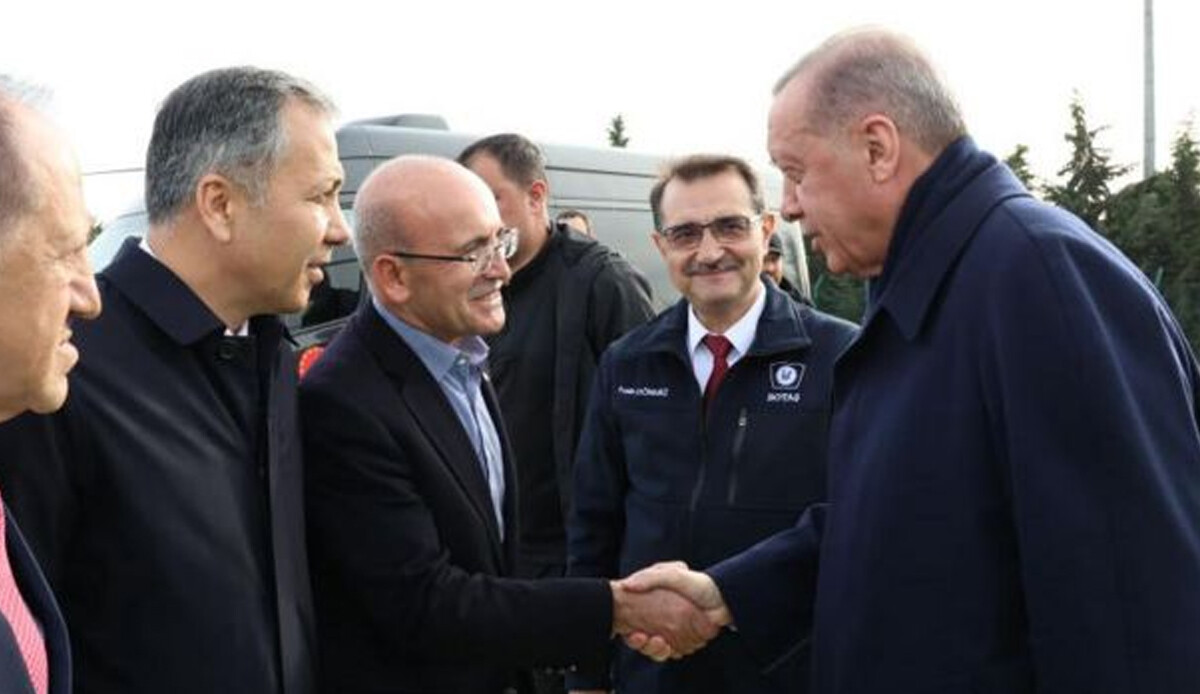 Kulis: Erdoğan şartlarını kabul etti, Mehmet Şimşek'in yeni görevi belli oldu Kulis: Erdoğan şartlarını kabul etti, Mehmet Şimşek'in yeni görevi belli oldu