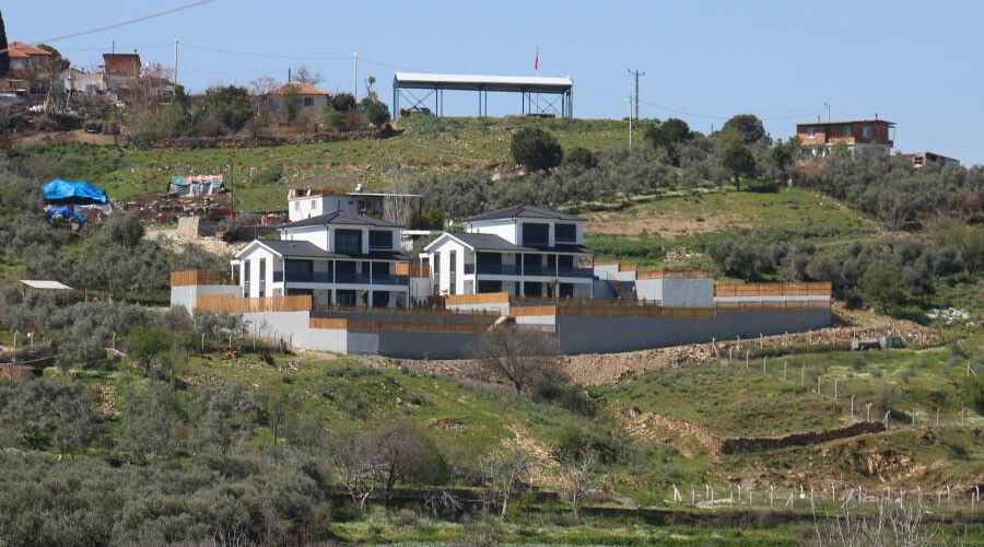 Kimse dönüp bakmıyordu şimdi paha biçilemiyor