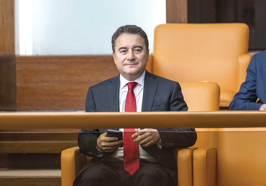 Cumhurbaşkanlığı hayali de gitti, milletvekilliği de... Seyirci kaldılar Cumhurbaşkanlığı hayali de gitti, milletvekilliği de... Seyirci kaldılar