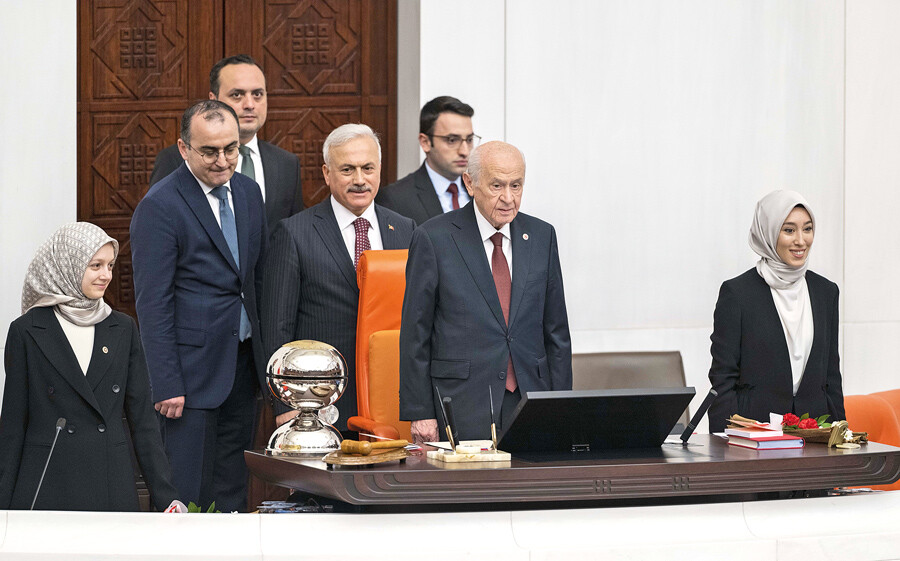 Cumhurbaşkanlığı hayali de gitti, milletvekilliği de... Seyirci kaldılar Cumhurbaşkanlığı hayali de gitti, milletvekilliği de... Seyirci kaldılar
