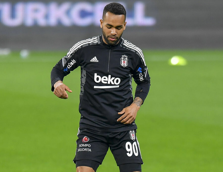 Beşiktaş'a transfer yasağı şoku! Alex Teixeira açtığı davayı kazandı Beşiktaş'a transfer yasağı şoku! Alex Teixeira açtığı davayı kazandı