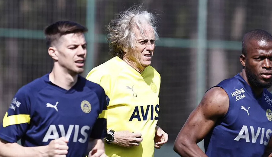 Fenerbahçe Mircea Lucescu haberleri doğru mu? Teknik direktör arayışları erken başladı