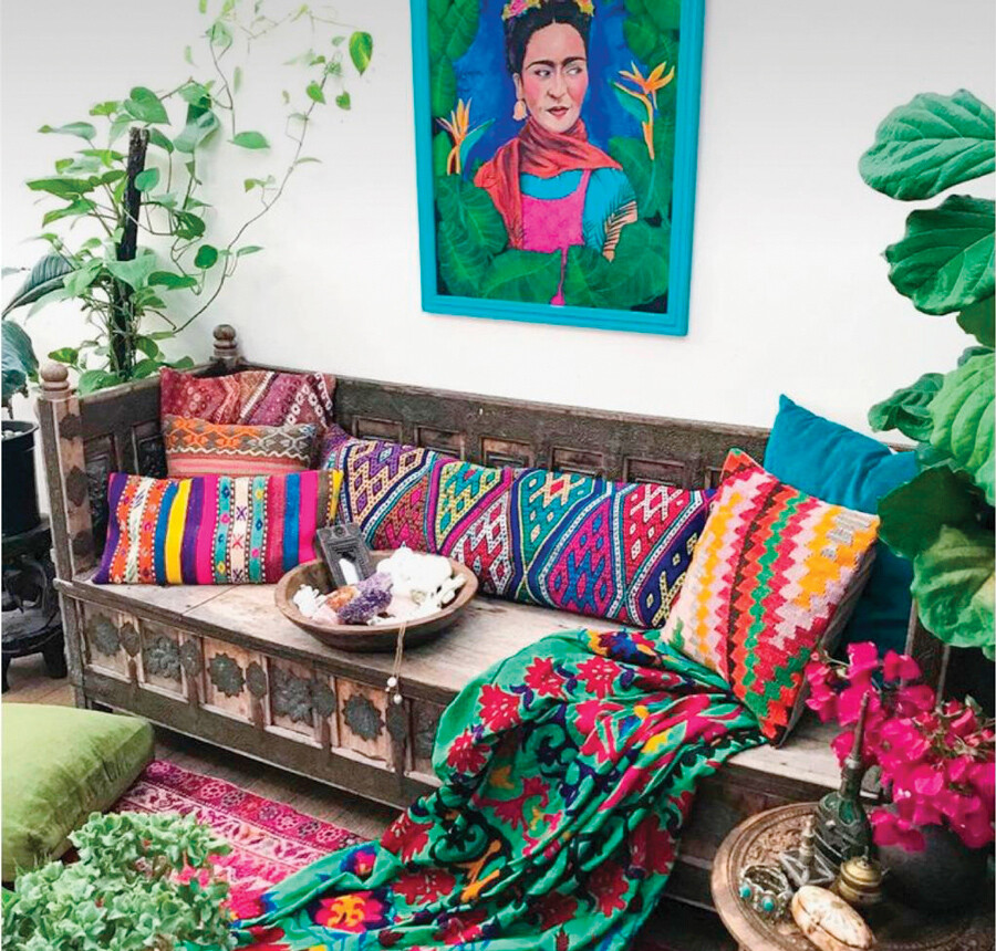 Tek bir kırlent bile evin havasını değiştiriyor | Tacihane Tek bir kırlent bile evin havasını değiştiriyor | Tacihane