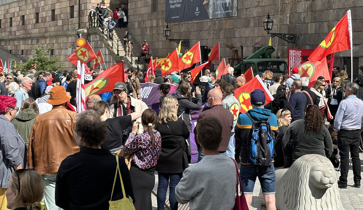 İsveç'te skandal gösteri! PKK destekçileri Erdoğan'ı ve NATO'yu hedef aldı