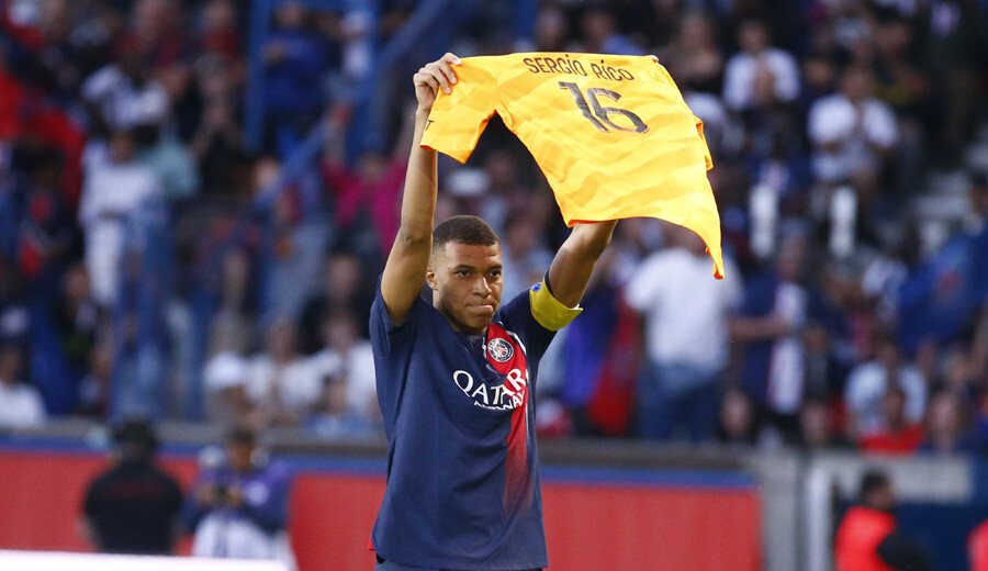 Lionel Messi'yi Paris'teki son maçında kovmaktan beter ettiler! (PSG - Clermont 3-2 ÖZET)