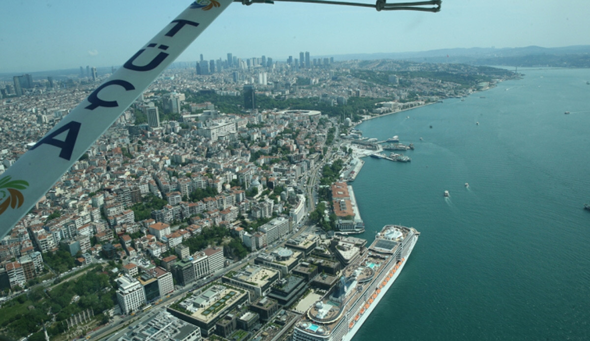 Deniz kirliliğine havadan denetim: Marmara'daki deniz araçları uçakla tespit ediliyor Deniz kirliliğine havadan denetim: Marmara'daki deniz araçları uçakla tespit ediliyor