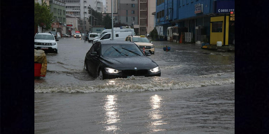 Üç ilde okullar şiddetli yağış nedeniyle tatil edildi