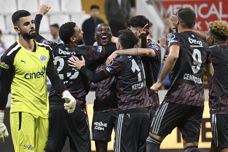 Beşiktaş camiası gelecek sezonu iple çekiyor: Harika bir takım Beşiktaş camiası gelecek sezonu iple çekiyor: Harika bir takım