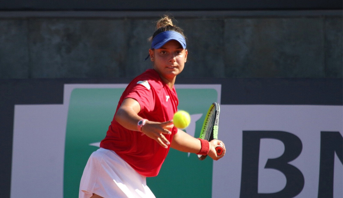 Melisa Ercan Roland Garros gençlerde 1 numarayı devirdi, adını 3. tura yazdırdı Melisa Ercan Roland Garros gençlerde 1 numarayı devirdi, adını 3. tura yazdırdı