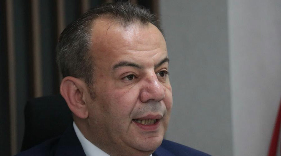 Tanju Özcan'dan Kılıçdaroğlu'na açık mektup: Değişim şart ve kral çıplak Tanju Özcan'dan Kılıçdaroğlu'na açık mektup: Değişim şart ve kral çıplak