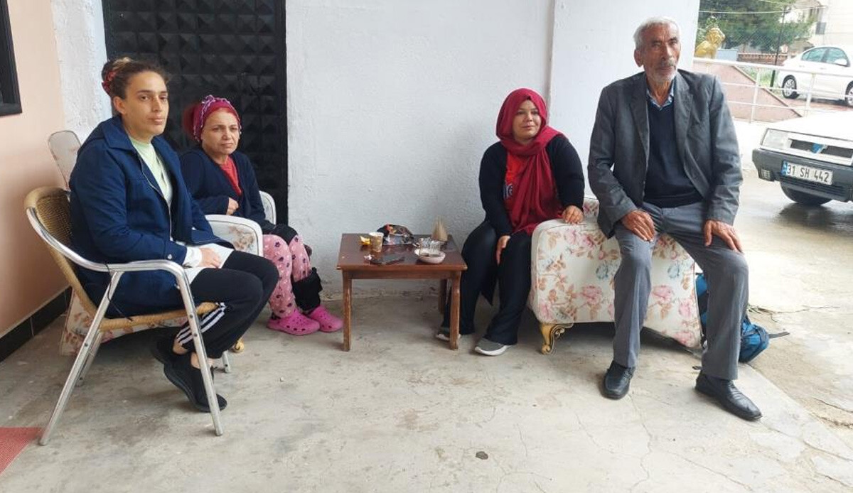 Depremzedelerin çıkarılma kararına jet soruşturma! 3 kişi görevden uzaklaştırıldı Depremzedelerin çıkarılma kararına jet soruşturma! 3 kişi görevden uzaklaştırıldı
