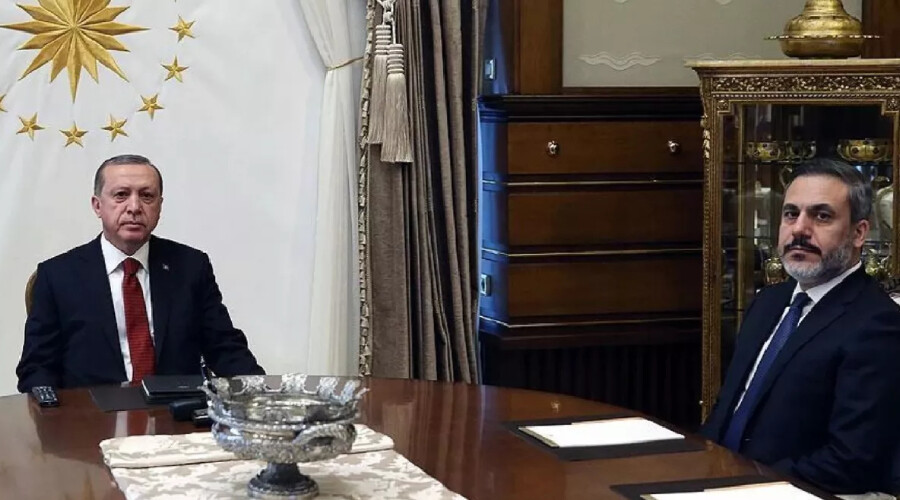 İstihbarat şefliğinden en üst düzey diplomatlığa: Hakan Fidan dünyanın gündemine bomba gibi düştü İstihbarat şefliğinden en üst düzey diplomatlığa: Hakan Fidan dünyanın gündemine bomba gibi düştü