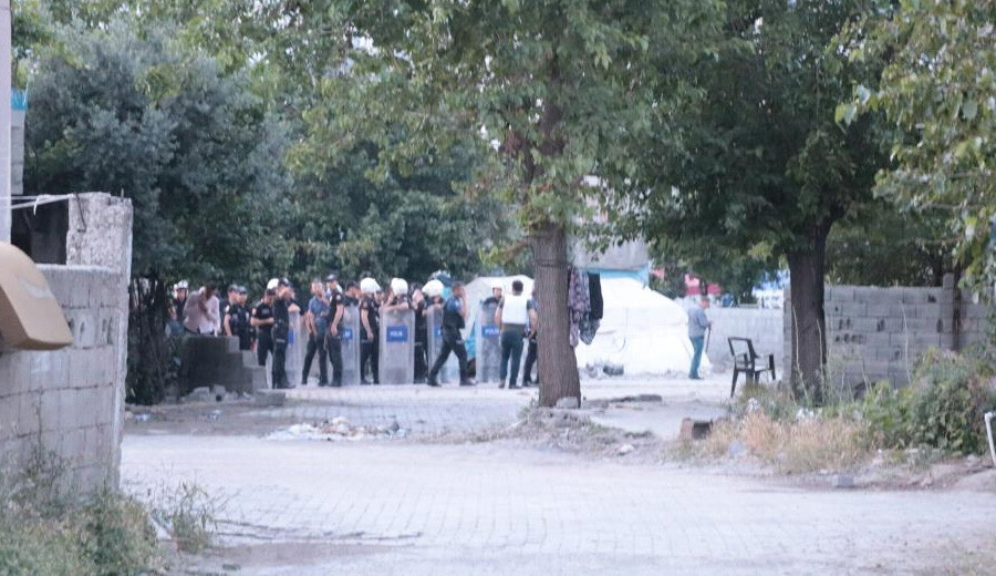 Kahramanmaraş'ta aileler çatıştı, çok sayıda ölü ve yaralı var