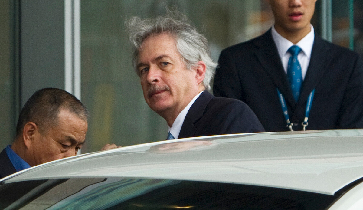 CIA Direktörü William Burns, gizlice Yunanistan ve Türkiye sınırını gitti CIA Direktörü William Burns, gizlice Yunanistan ve Türkiye sınırını gitti