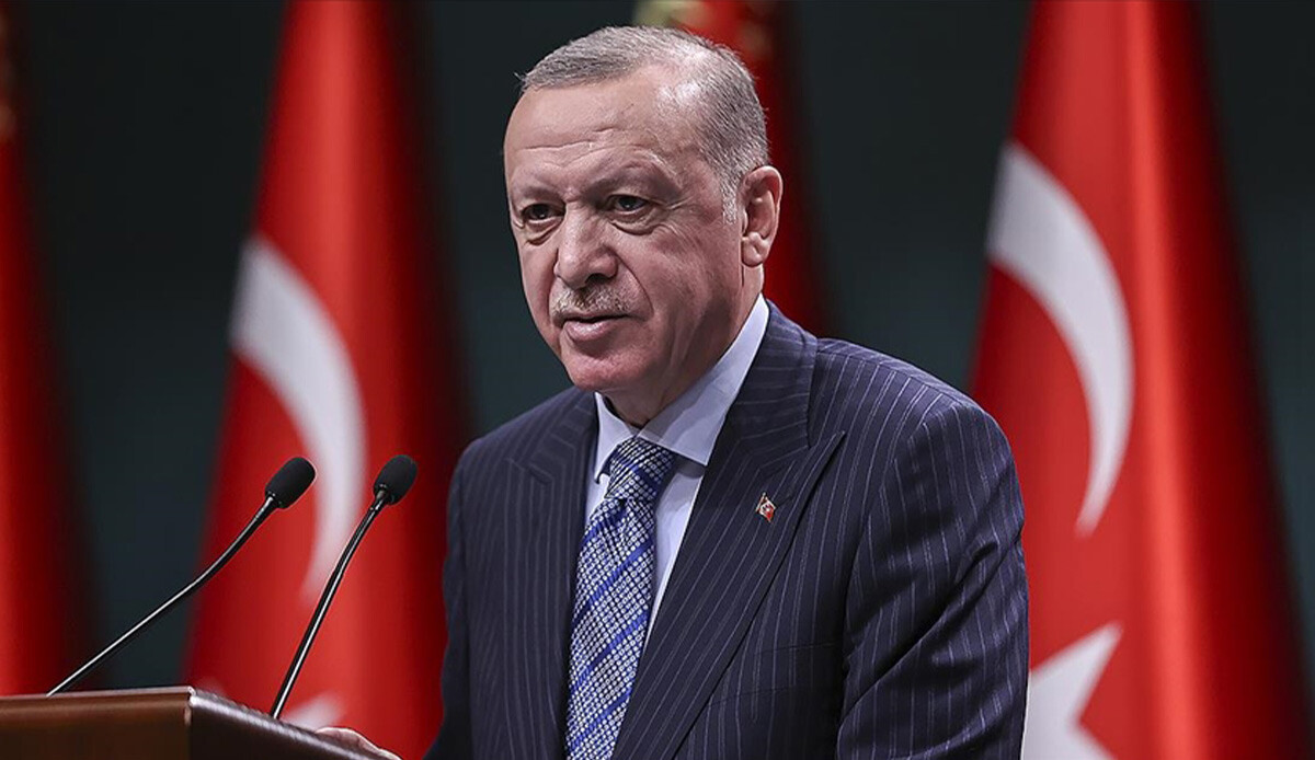 Cumhurbaşkanı Erdoğan'dan emeklilere çifte müjde Cumhurbaşkanı Erdoğan'dan emeklilere çifte müjde