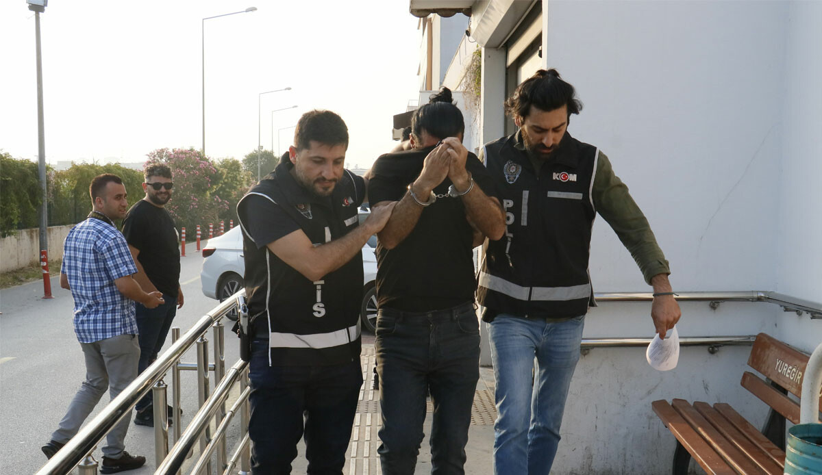 Adana&#039;da suç şebekesine operasyon: 12 gözaltı