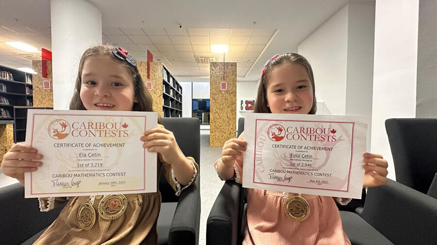 Matematik'te dünya şampiyonu olan ikizlerin en büyük hayali Erdoğan ile tanışmak