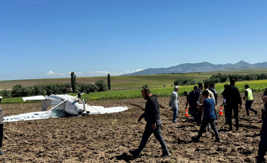 Aksaray'da eğitim uçağı neden düştü?