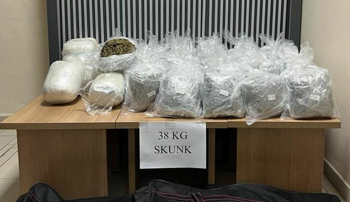 Batman'da uyuşturucu operasyonunda 38 kilogram skunk ele geçirildi Batman'da uyuşturucu operasyonunda 38 kilogram skunk ele geçirildi