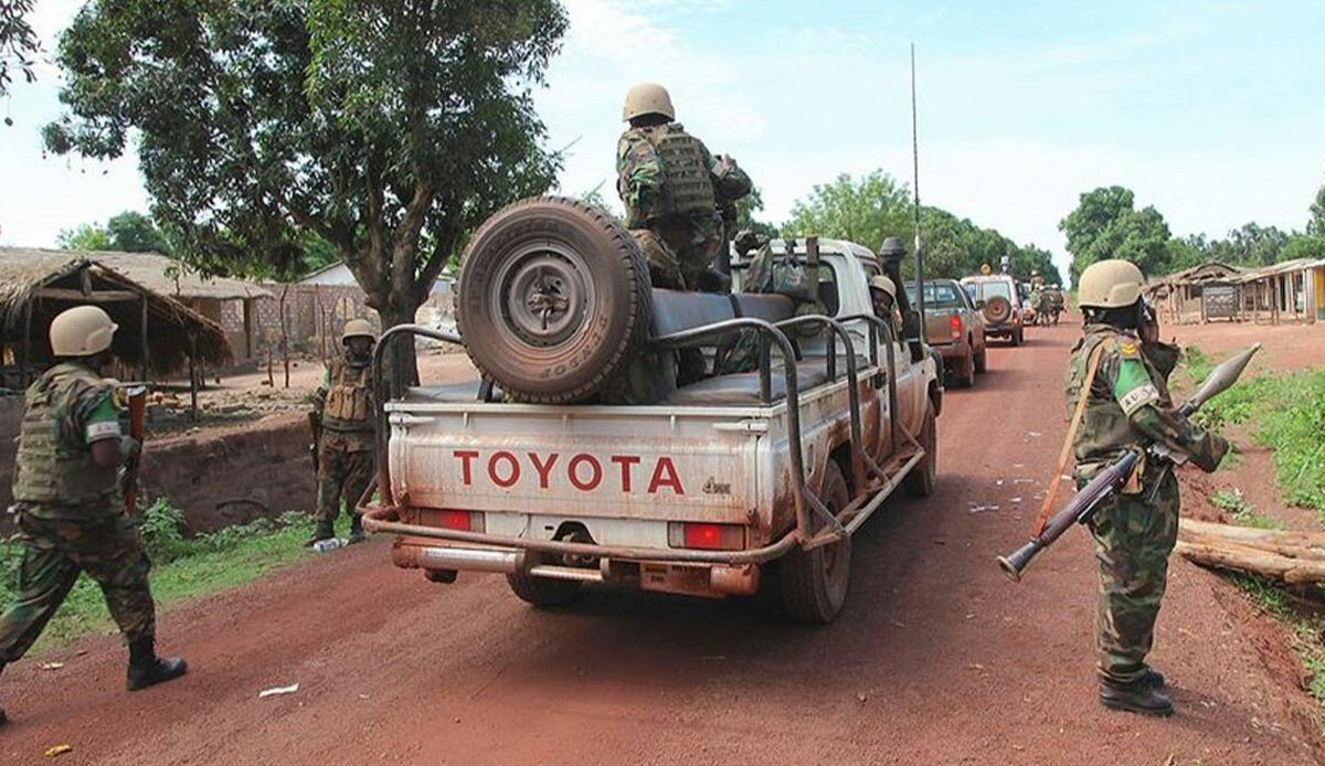 Burkina Faso’da şiddetli çatışma: 21 ölü, yüzlerce yaralı var Burkina Faso’da şiddetli çatışma: 21 ölü, yüzlerce yaralı var