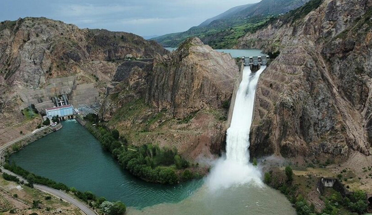 Rekor yağışlar barajları yüzde 100 doldurdu! Piknik alanı ve sosyal tesisleri su bastı Rekor yağışlar barajları yüzde 100 doldurdu! Piknik alanı ve sosyal tesisleri su bastı