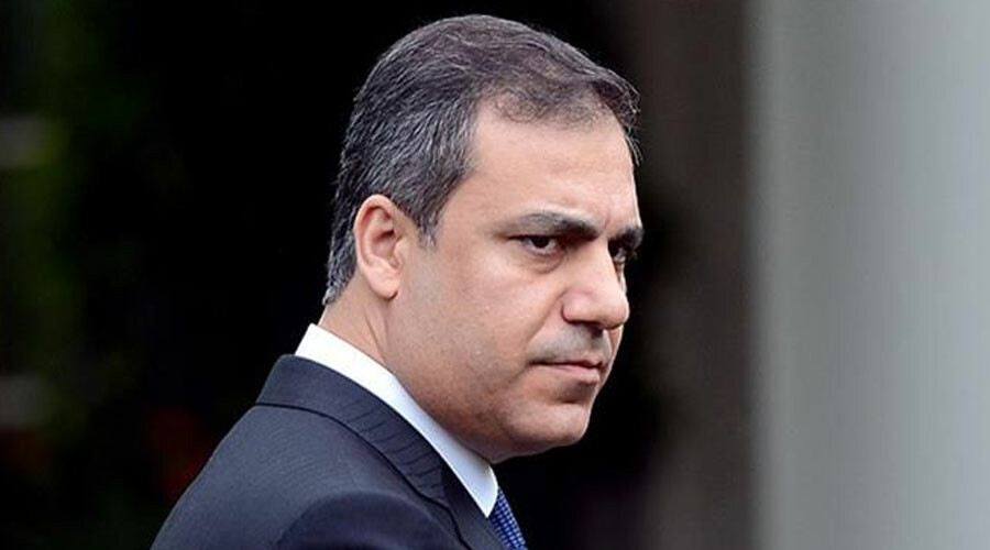 Hakan Fidan Avrupa manşetlerinde: Alman öve öve bitiremedi