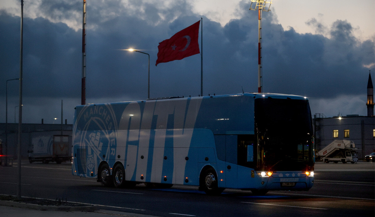 Manchester City ve İnter kafileleri UEFA Şampiyonlar Ligi finali için İstanbul'da