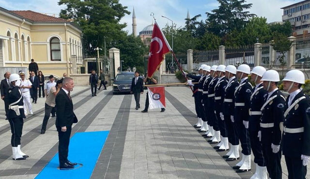 İstanbul’un yeni valisi Davut Gül göreve başladı