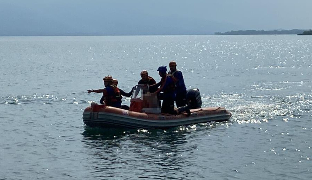Sapanca&#039;dan kahreden haber! 17 yaşındaki Emre Şenol arkadaşlarının gözü önünde can verdi