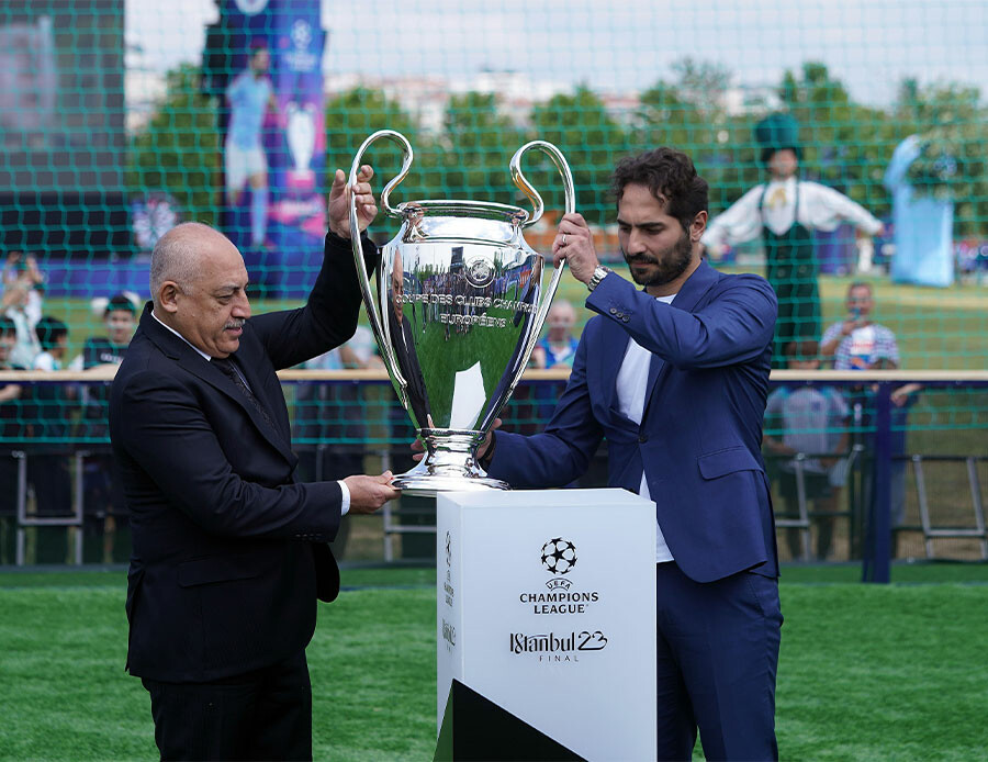 UEFA Şampiyonlar Festivali'nin açılışı töreni yapıldı! Etkinlikler ücretsiz olacak